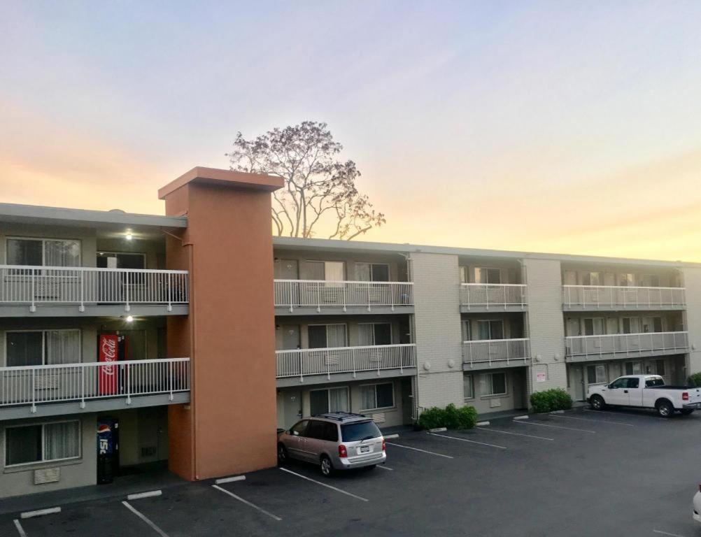 Pacific Motor Inn San Jose Exterior foto